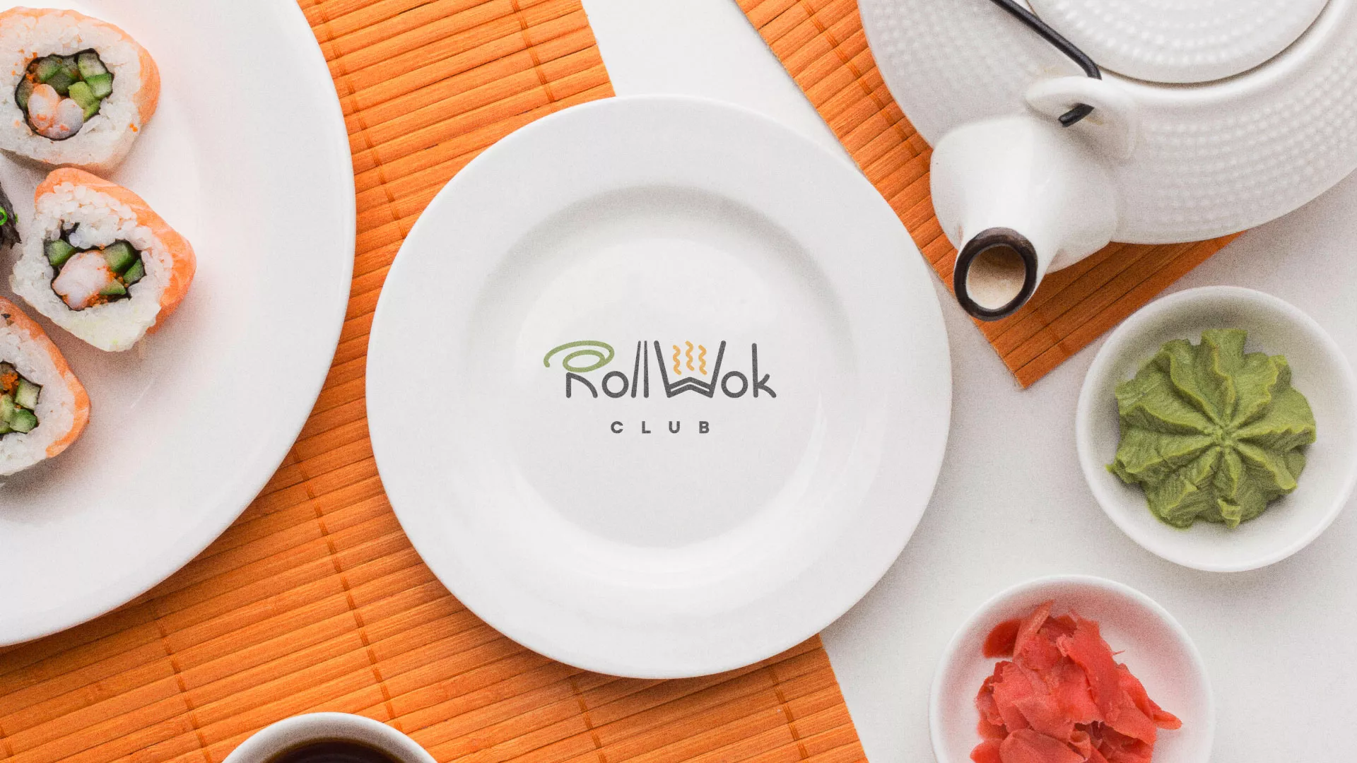 Разработка логотипа и фирменного стиля в Барабинске для суши-бара «Roll Wok Club» Разработка логотипа и фирменного стиля в Барабинске для суши-бара «Roll Wok Club»